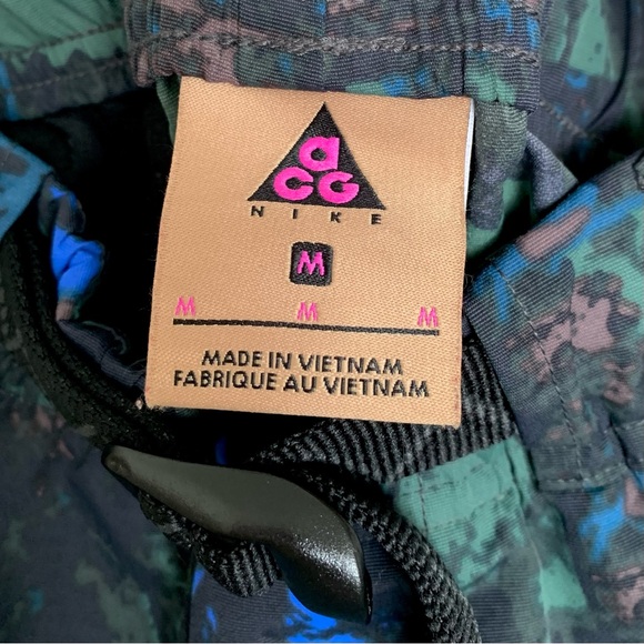 ❗️FLASH SALE❗️MEN'S Nike ACG TRAIL Camouflage Big Pocket Cargo Pants SIZE MEDIUM - Picture 8 of 13